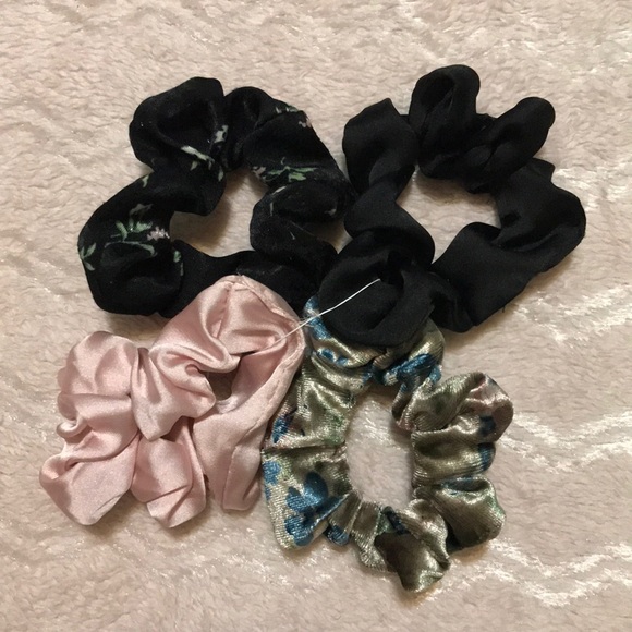Accessories - 3/$12 Scrunchie Bundle 4pc